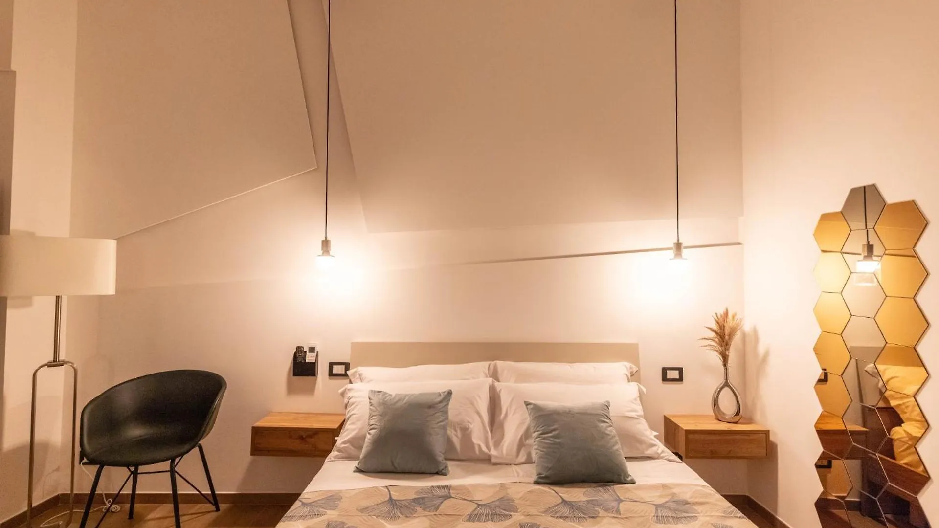 Armony Luxury Suites Catania 0*,