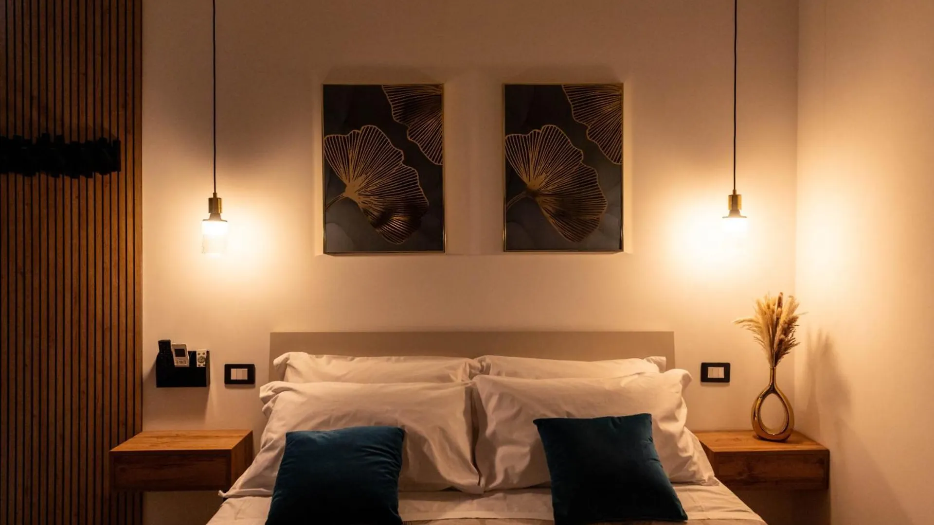 Armony Luxury Suites Catania 0*,  Italia